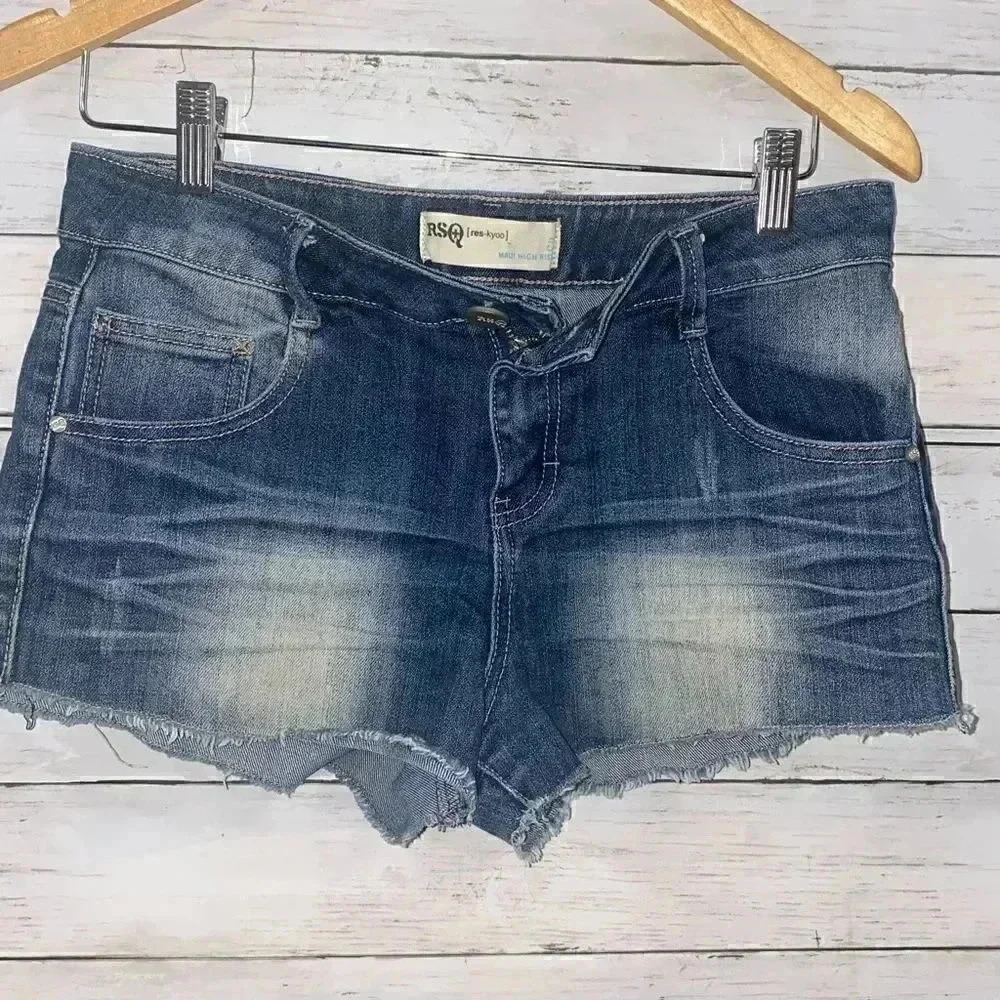 RSQ Maui High Rise Shorts - Picture 5 of 6